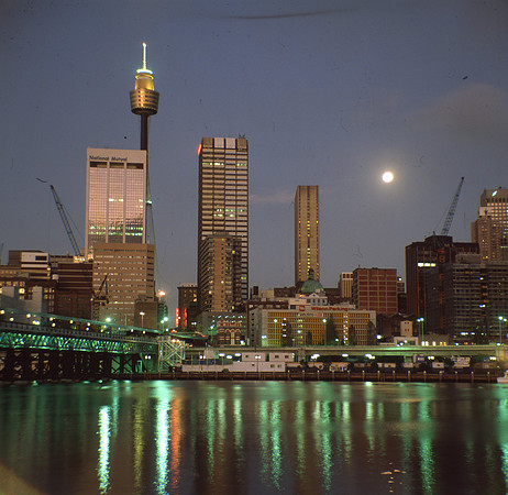(1)Moonrise_Darling_Harbour