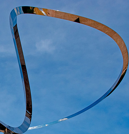 _Infinity__(1967)_by_Jose_de_Rivera_--_The_National_Mall_Washington_(DC)_June_2020_(50045483392)