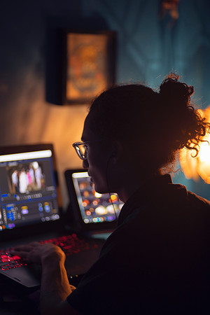 nicole-geri-mmmyiQj8Yvg-unsplash