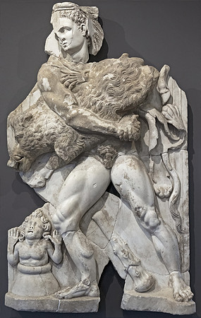 (Toulouse)_Hercule_et_le_sanglier_d_Erymante_–_Musée_Saint-Raymond_Ra_28_d
