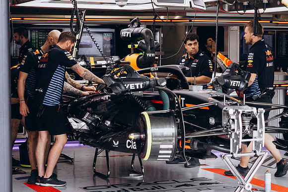 pexels-jonathanborba-29255752