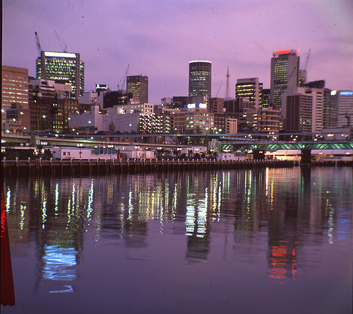 (1)Sydney_fron_Darling_Harbour