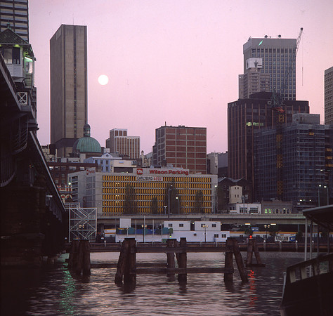 (1)Moonrise_Darling_harbour-1