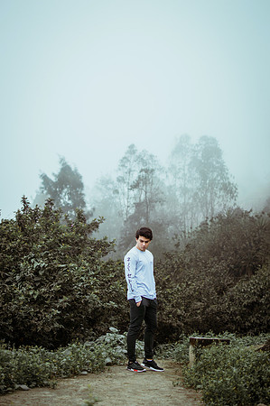 lino-montes-QZge5rhkgSs-unsplash